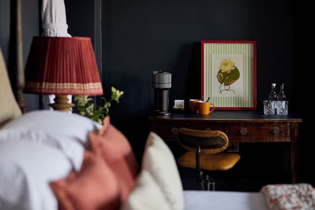 Suite, 1 King Bed