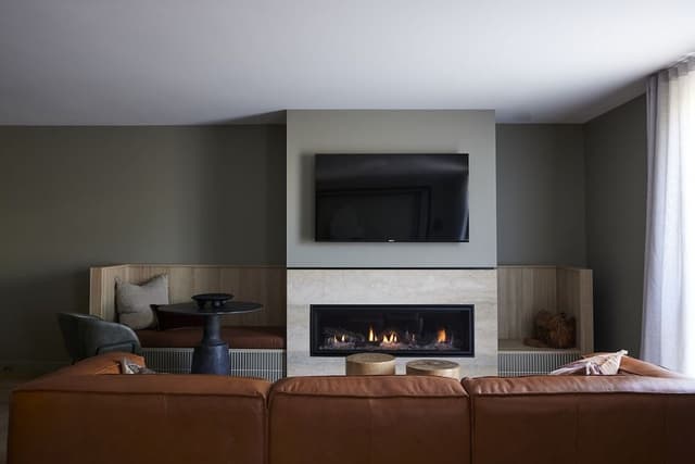 Luxury King Suite