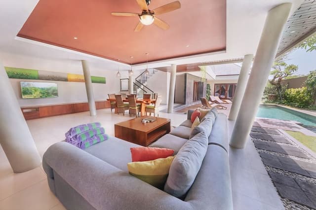 Three-bedroom Family Pool Villa