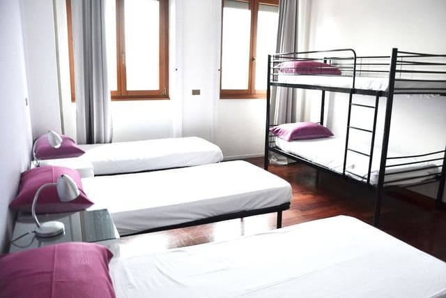 Shared Dormitory, Women only (up to 5 people)