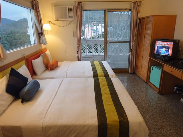 Quadruple Room, Mountain View