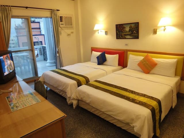 Deluxe Quadruple Room