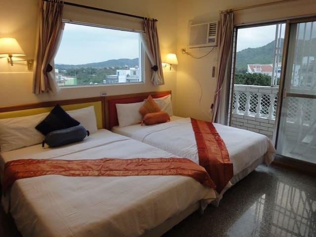 Quadruple Room, Mountain View