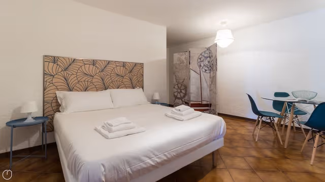 Apartment, 4 Bedrooms (A2)