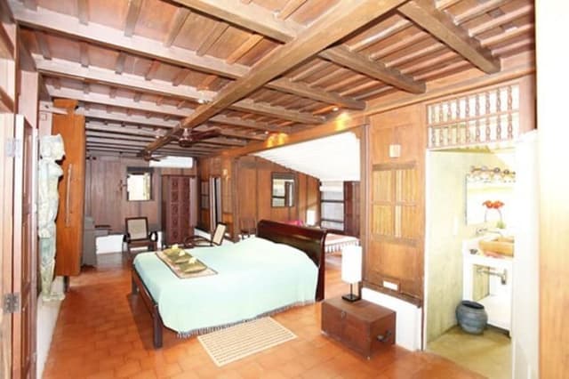 Villa with Private Garden