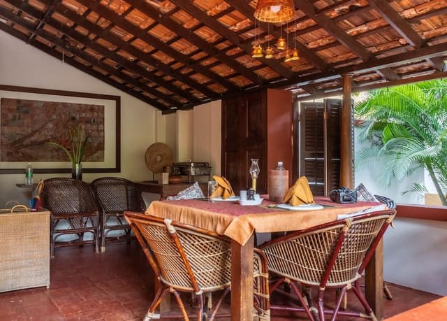 Pool villa