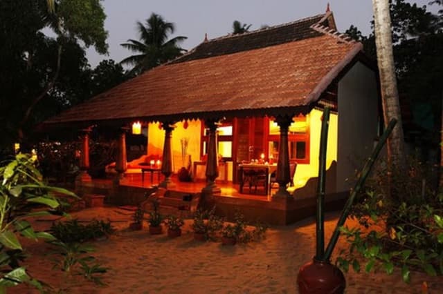Pool villa