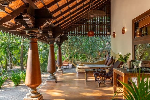 Pool villa