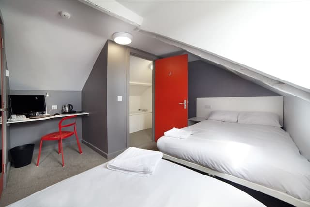 Quadruple Room, Ensuite
