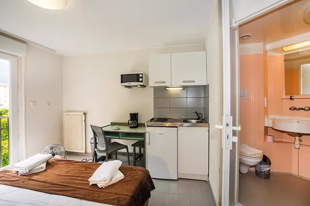 Double Room