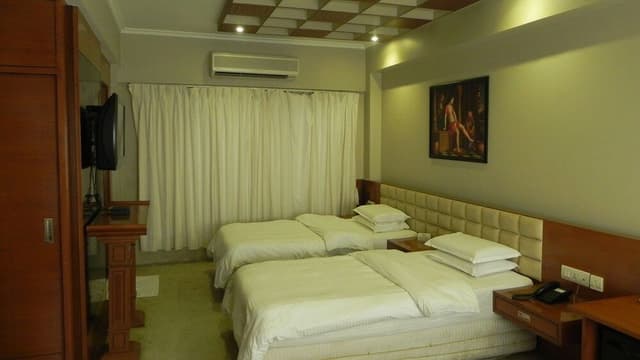 Executive Room