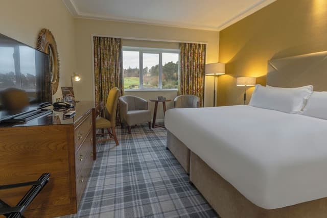 Feature Double Room