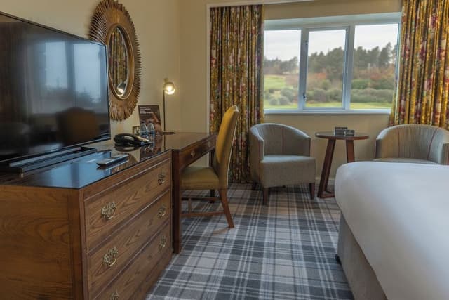 Feature Double Room