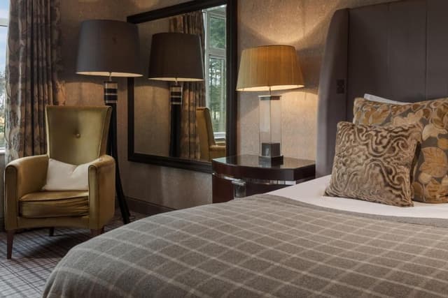 Superior King Room
