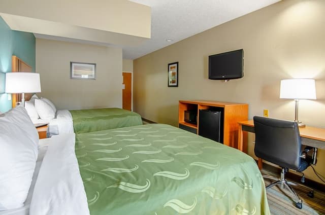 Standard Room, 2 Queen Beds, Non Smoking