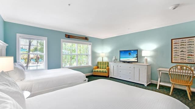 Superior Room, 2 Queen Beds (Tropical Garden)