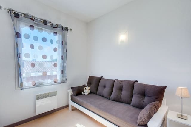 House 2 rooms with nigt corner for 6 people
