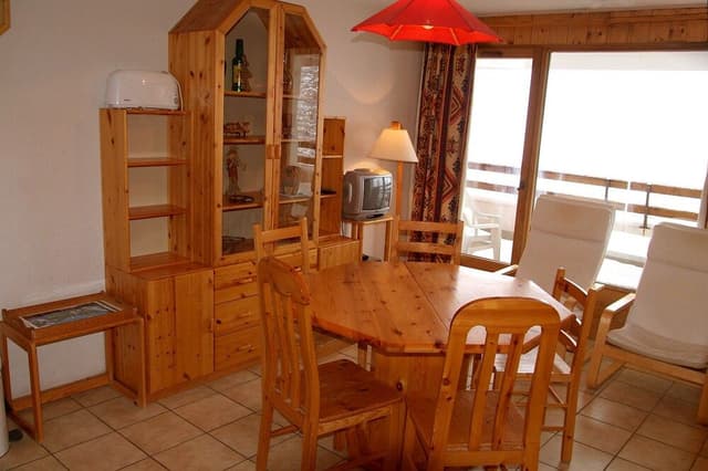 Comfort Apartment, 1 Bedroom (Station - 6 persons)
