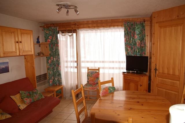 Comfort Apartment, 1 Bedroom (Station - 6 persons)