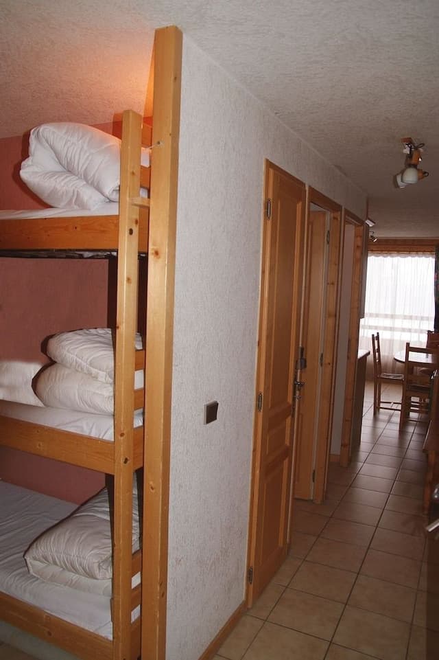 Comfort Apartment, 1 Bedroom (Station - 6 persons)