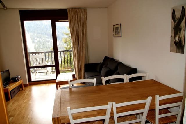 Comfort Apartment, 1 Bedroom (Station - 6 persons)