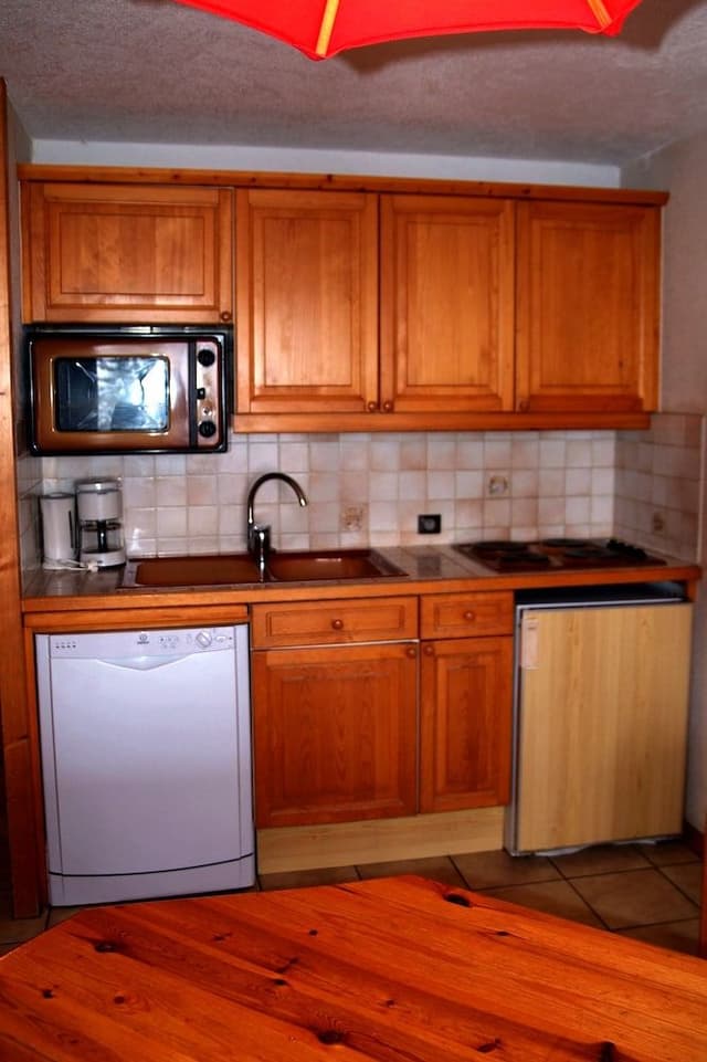 Comfort Apartment, 1 Bedroom (Station - 6 persons)