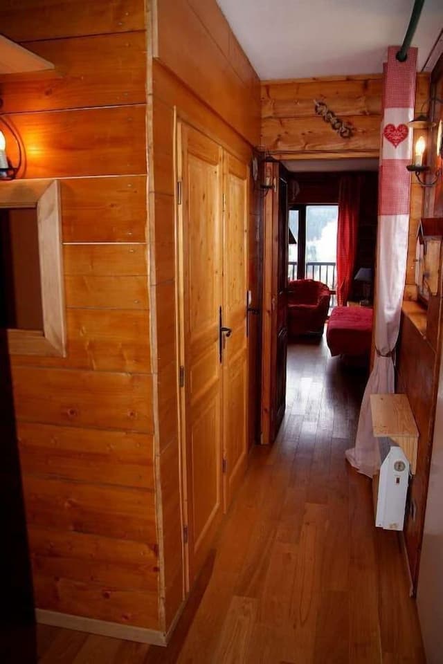 Comfort Apartment, 1 Bedroom (Station - 6 persons)
