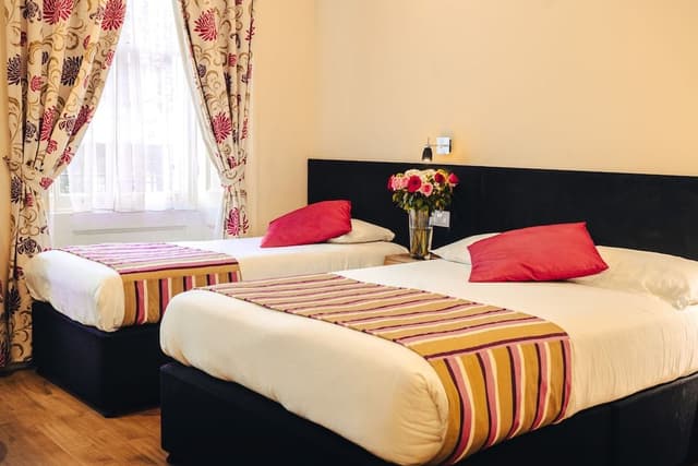 Classic Quadruple Room
