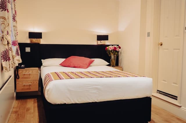 Classic Double Room