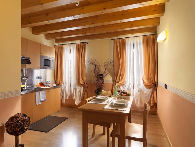 Double Room, 1 Double Bed