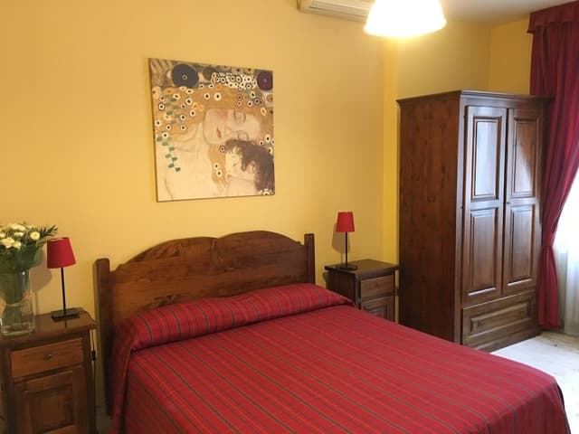 Double Room, 1 Queen Bed, Private Bathroom