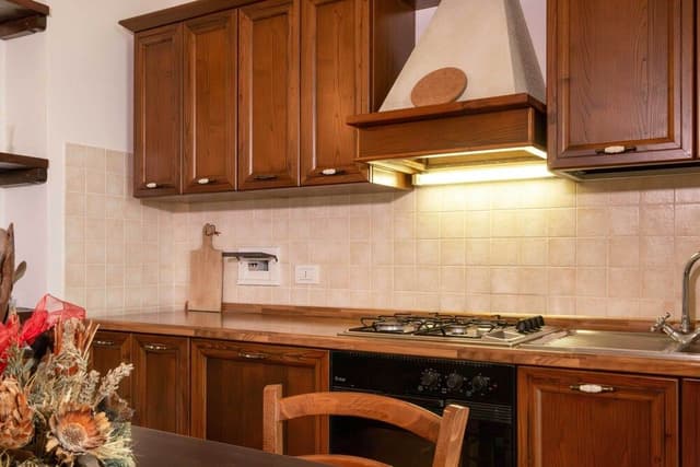 Classic Apartment, 1 Bedroom, Kitchen, Garden View