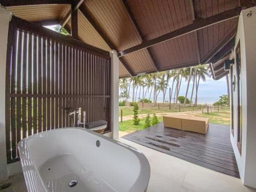 Beach Front Villa (First Row on Beach)