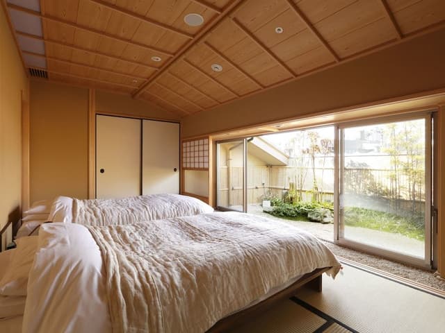 Japanese Western Style Deluxe Room, Non Smoking | Snow crab-based dinner plan (Breakfast included)