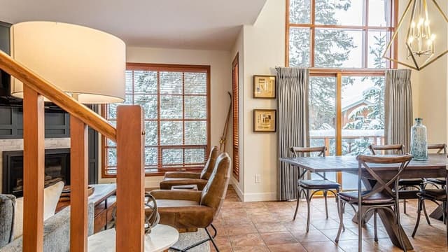 Townhome, 4 Bedrooms