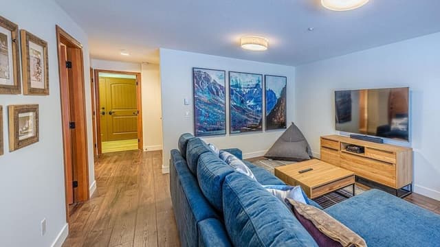 Townhome, 4 Bedrooms