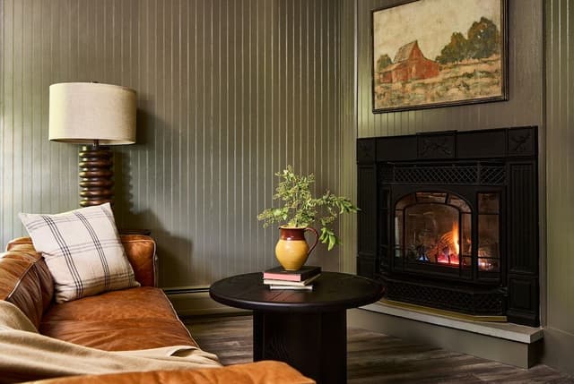Cady Hill Junior Suite