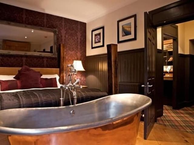 Deluxe Double Room, Ensuite (Signature)