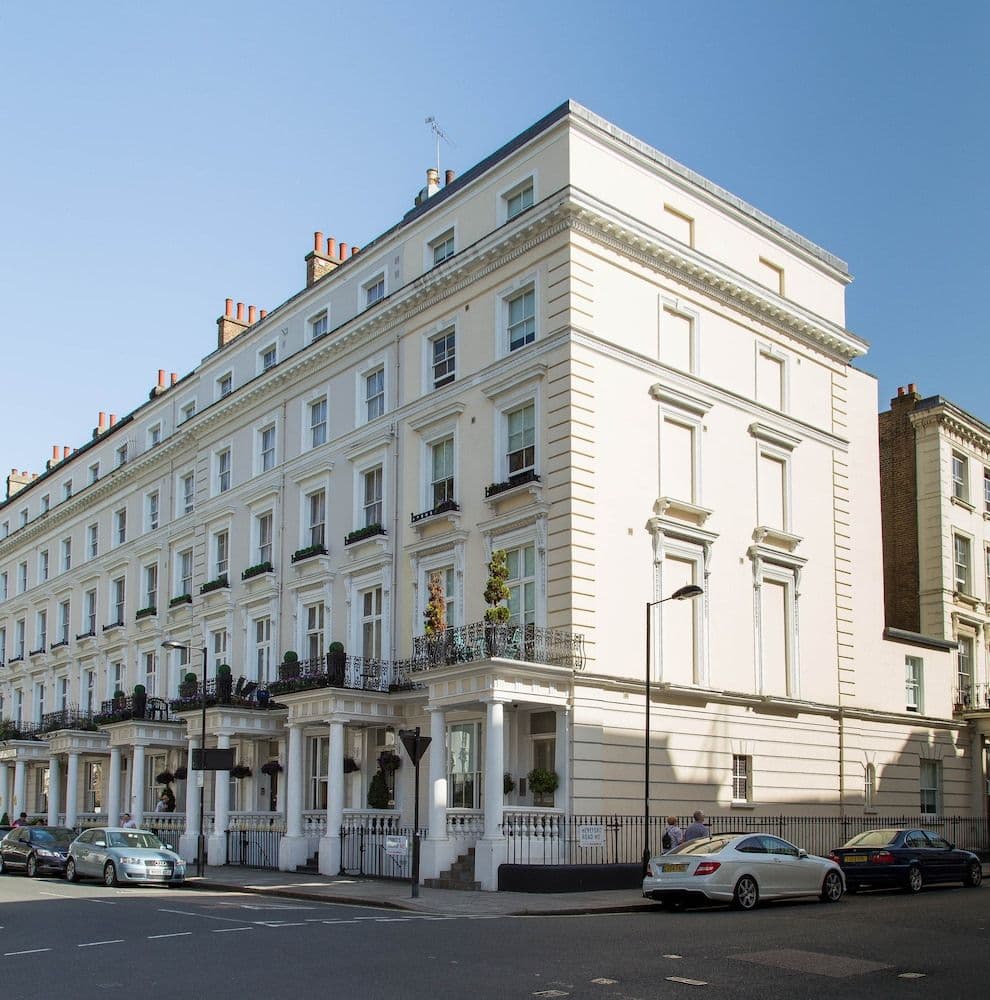 Princes Square Serviced Apartments