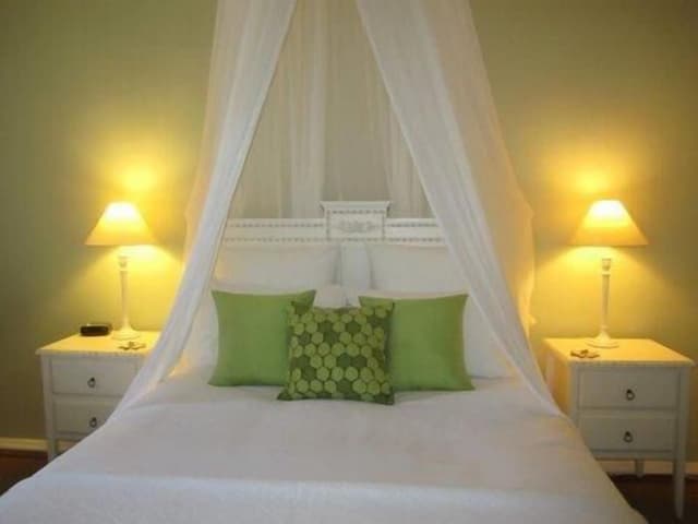 Georgia Suite