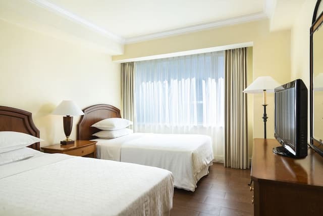 Room, 3 Bedrooms, Smoking