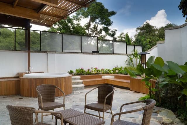 Duplex, 2 Bedrooms, Hot Tub