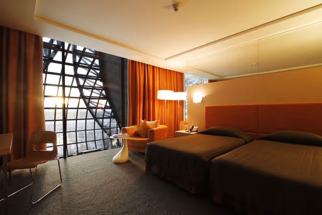 Deluxe Room (10 Hours)