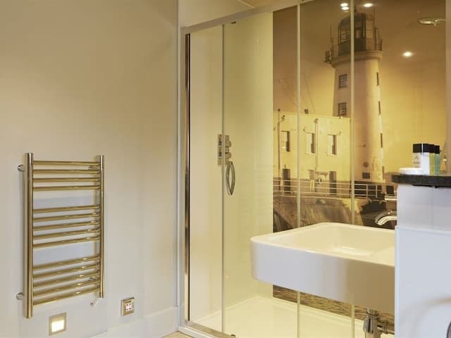 Superior Double or Twin Room, Ensuite (with Bath)