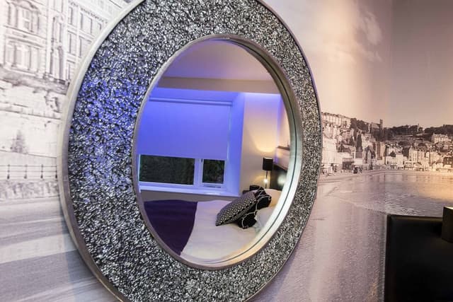 Double or Twin Room, Ensuite (with Shower)
