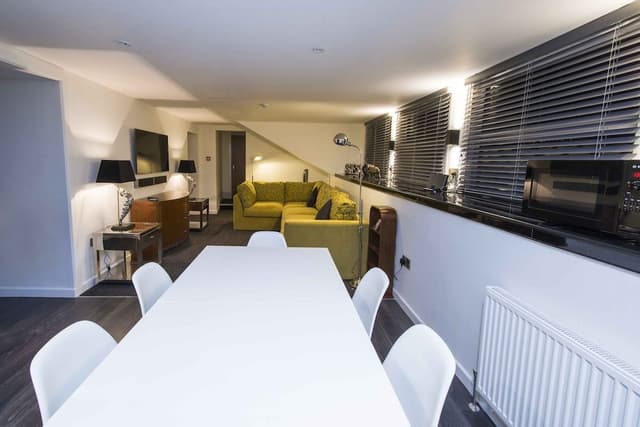Suite, 2 Bedrooms