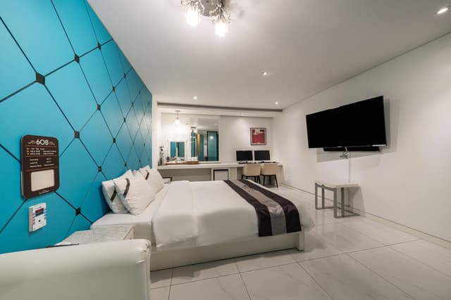 Cube Premium Room