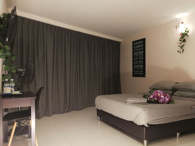 Executive Room