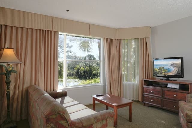 Deluxe Condo, 2 Bedrooms