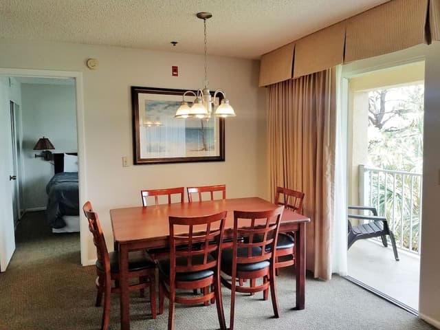 Deluxe Condo, 2 Bedrooms, Non Smoking
